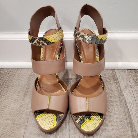 NEW Rachel Roy Devyn Snake-Print Strappy Sandal - Picture 3 of 8